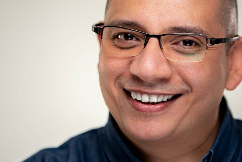 EGH-Headshot-Photographer-Studio-05-1024x683-1